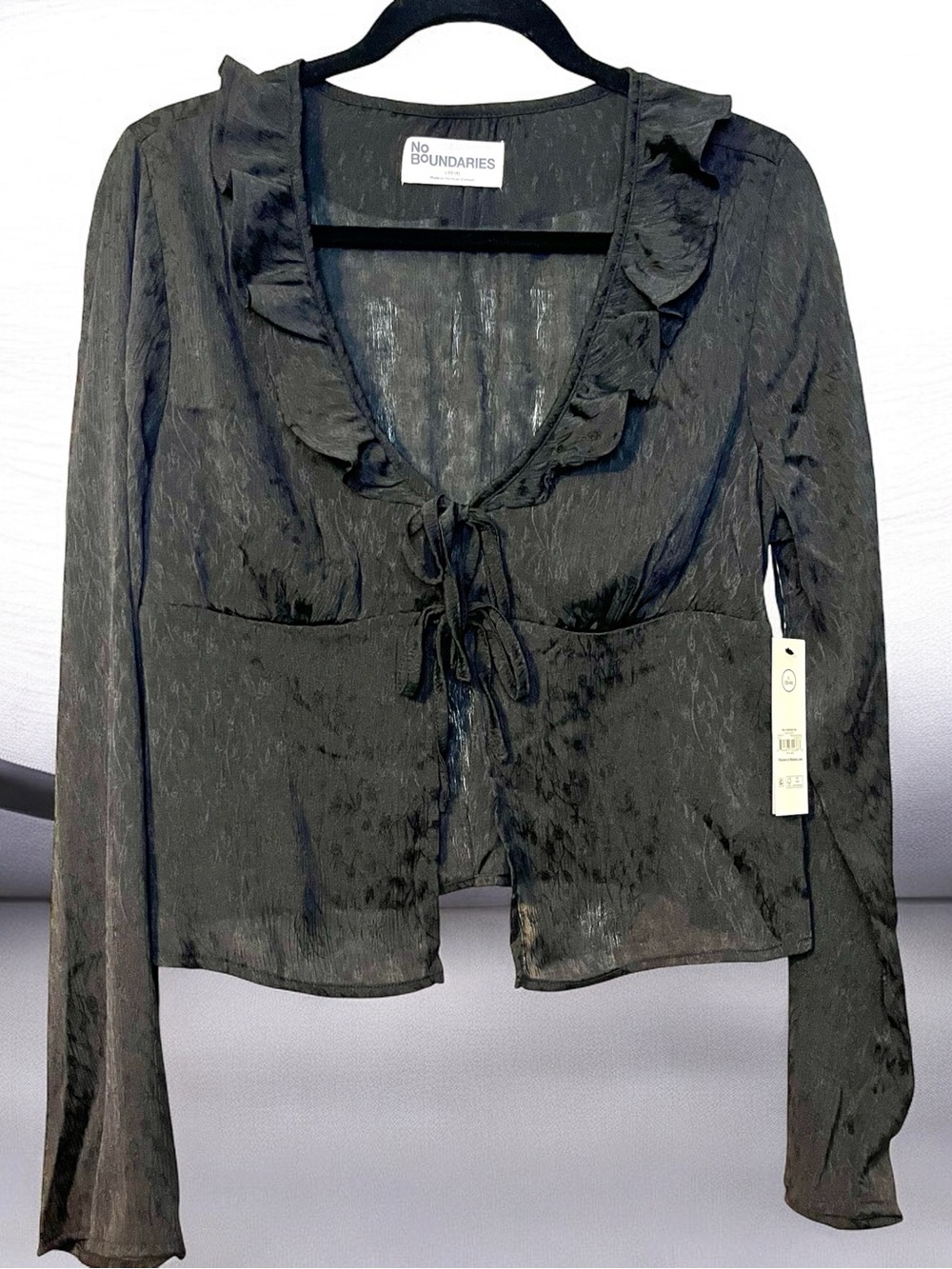 New Women’s 12/14 black wrap blouse top